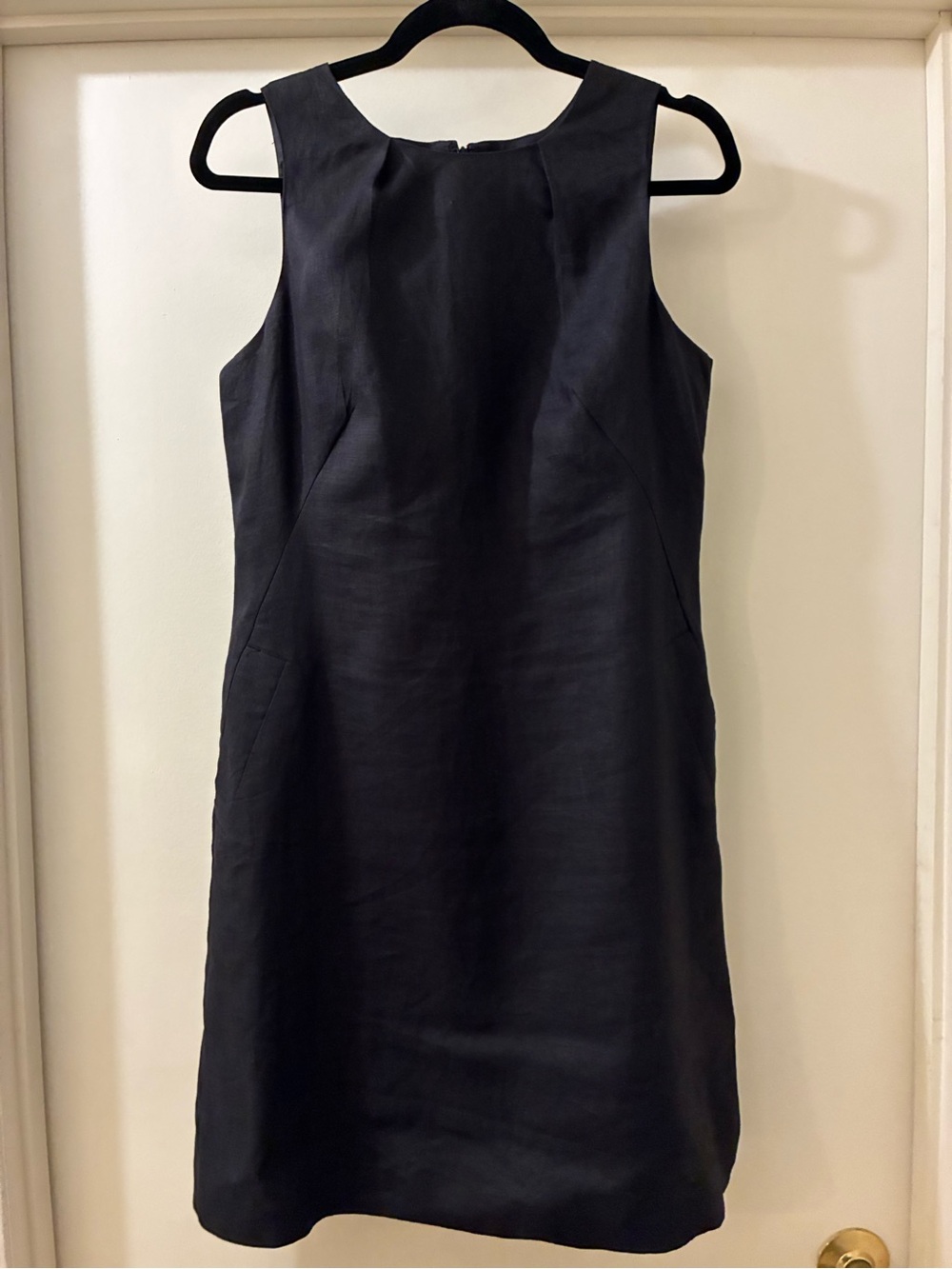 Tweeds Black Linen Classic Sleeveless Shift Dress